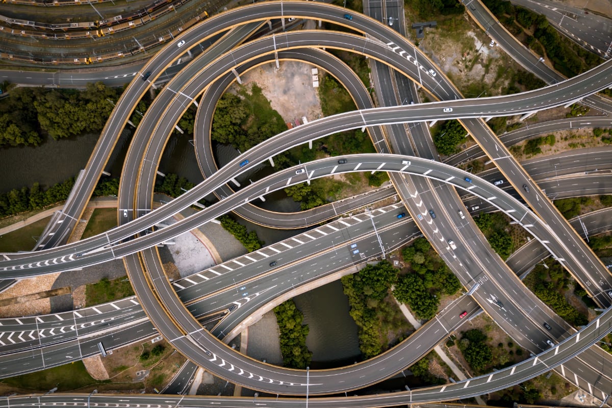 Overhead photo of a busy highway intersection